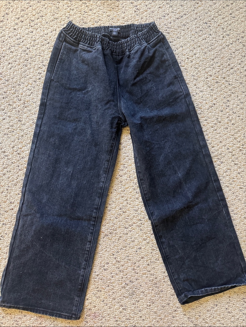 PRETTY LITTLE THING Black Elastic-Waist Straight-Leg Jeans